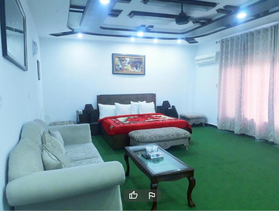 Mulberry Guest House F-10 Islamabad Buitenkant foto