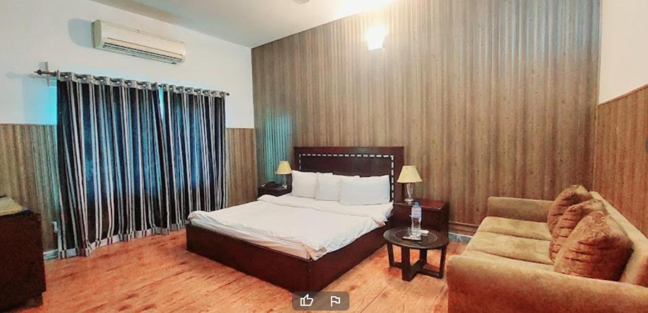 Mulberry Guest House F-10 Islamabad Buitenkant foto