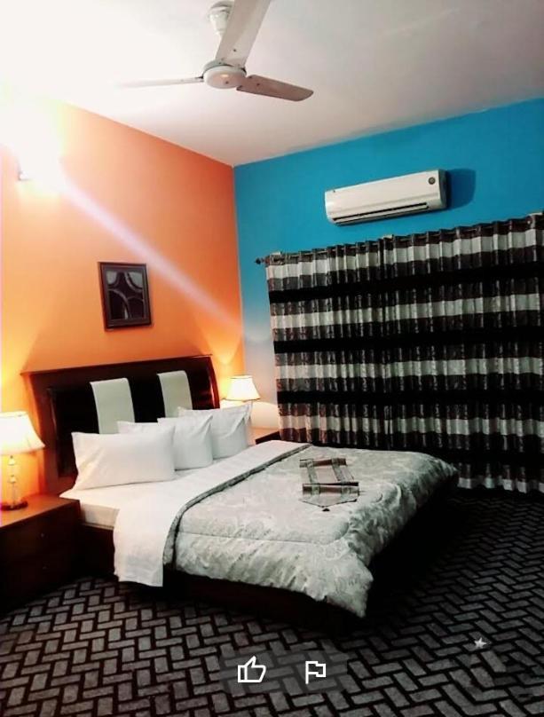 Mulberry Guest House F-10 Islamabad Buitenkant foto