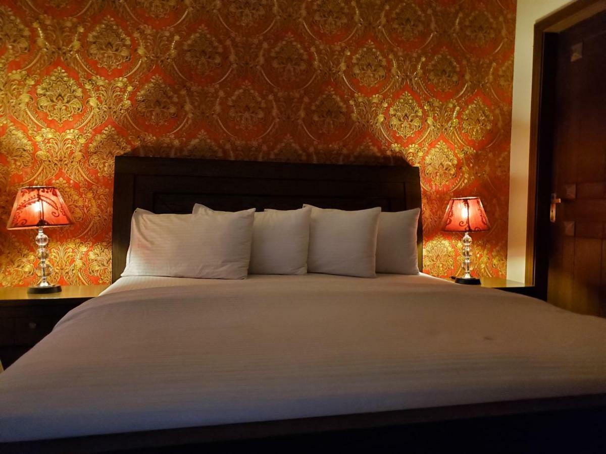 Mulberry Guest House F-10 Islamabad Buitenkant foto